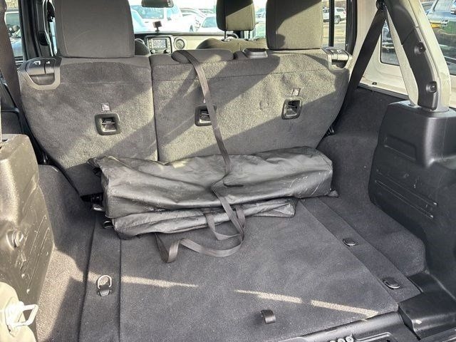 Jeep Wrangler Unlimited Willys Sport 2021