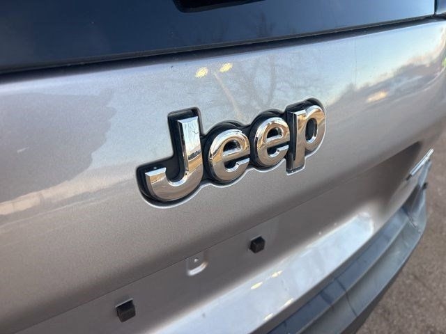 Jeep Cherokee  2019