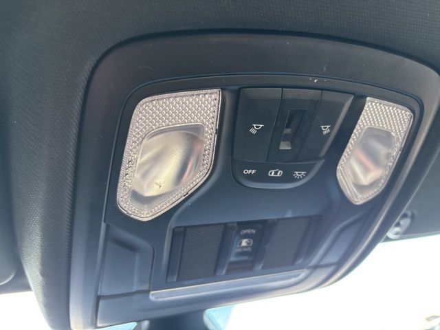 RAM 1500 Rebel Crew Cab SB 4WD 2020