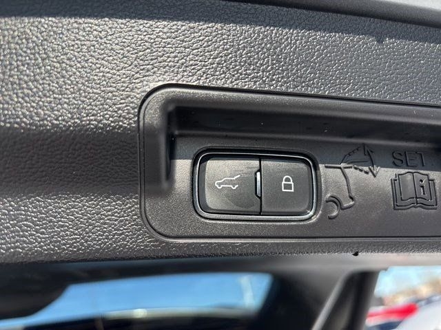 Ford Explorer XLT 4WD 2023