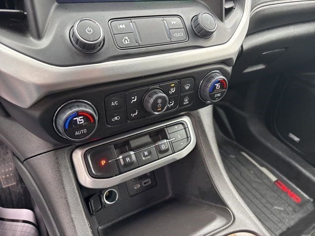 GMC Acadia SLE AWD 2023