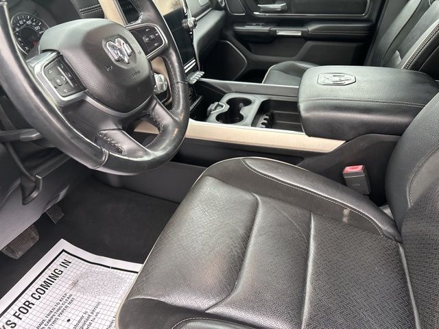 RAM 1500 Laramie Crew Cab SWB 4WD 2019