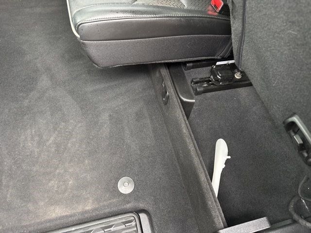 RAM 1500 Laramie Crew Cab SWB 4WD 2019