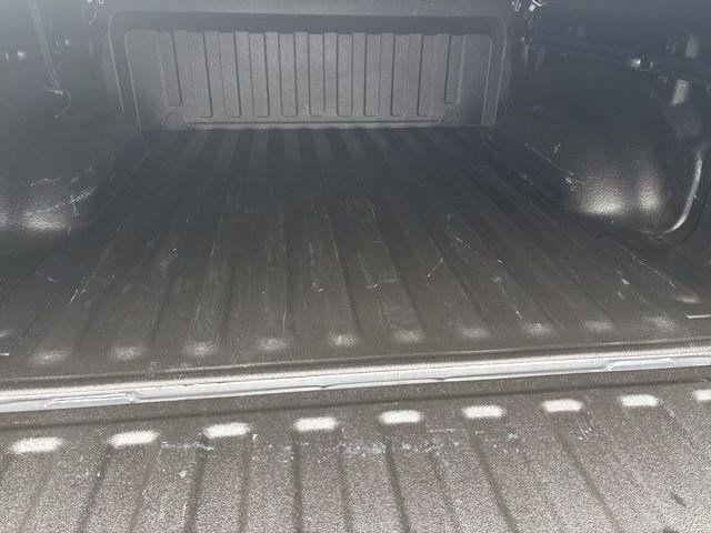 RAM 1500 Laramie Crew Cab SWB 4WD 2019