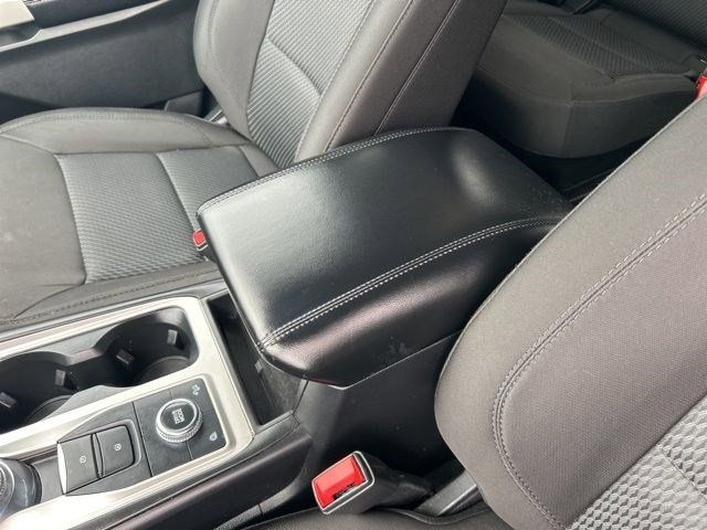 Ford Explorer XLT AWD 2022