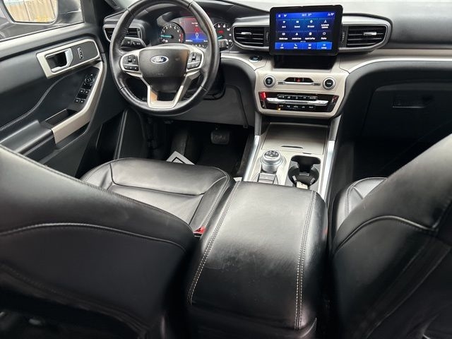 Ford Explorer XLT AWD 2023