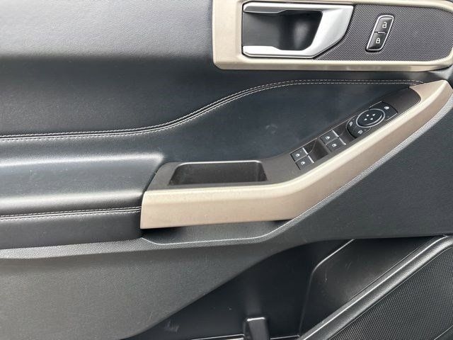 Ford Explorer XLT AWD 2023