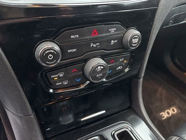 Chrysler 300 S V6 AWD 2017