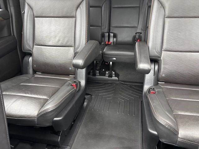 Chevrolet Suburban High Country 4WD 2021