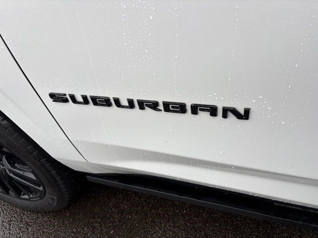 Chevrolet Suburban High Country 4WD 2021