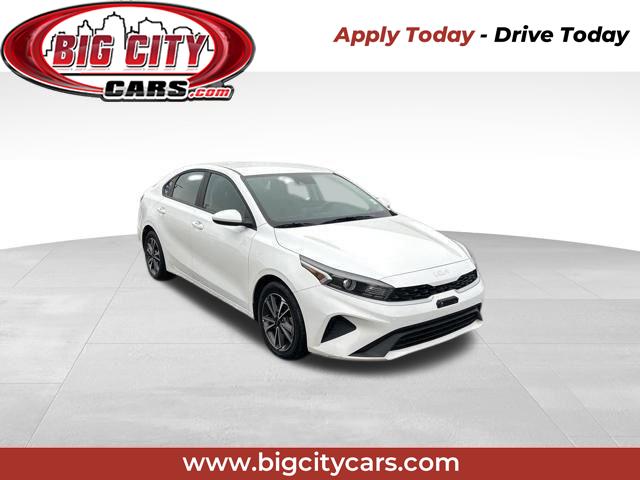 2022 Kia Forte FE