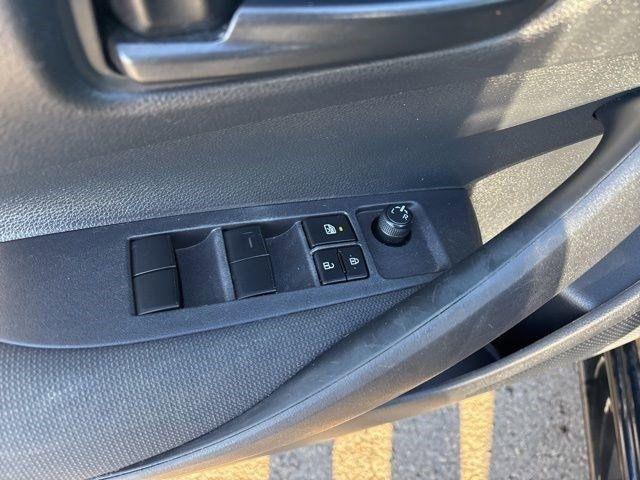 Toyota Corolla LE 2024