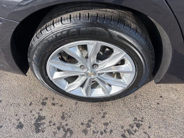 Chevrolet Malibu  2023