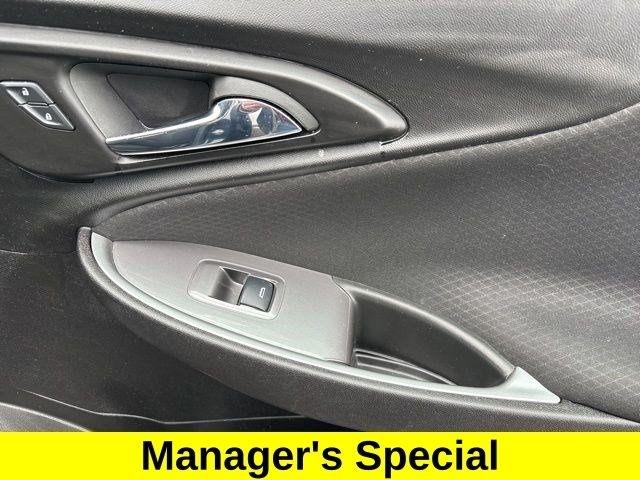 Chevrolet Malibu  2023