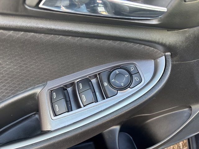 Chevrolet Malibu  2023