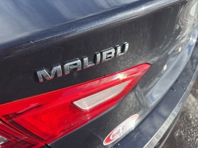 Chevrolet Malibu  2023