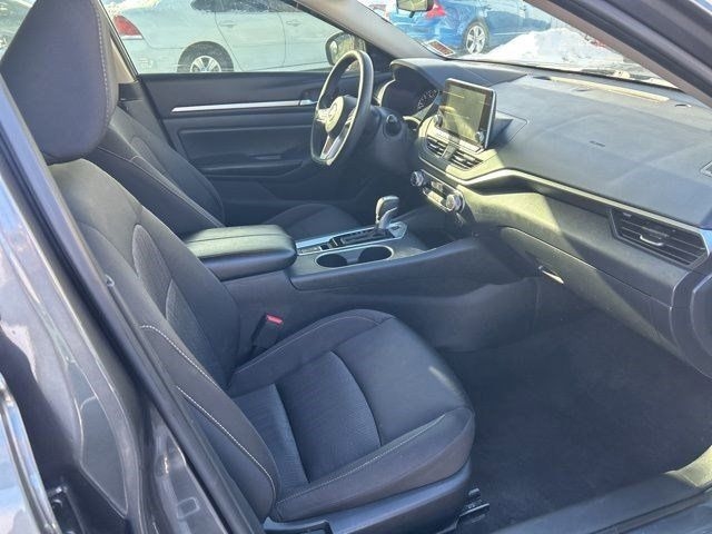 Nissan Altima 2.5 SV AWD 2022