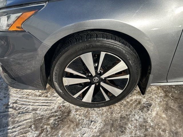 Nissan Altima 2.5 SV AWD 2022