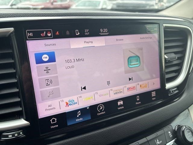 Chrysler Pacifica Touring-L 2022