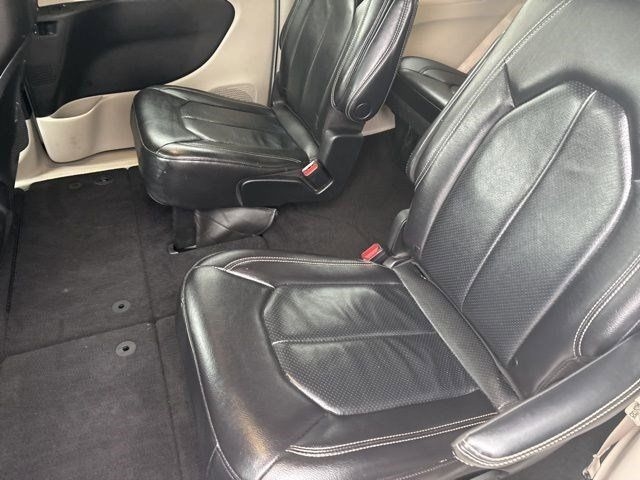 Chrysler Pacifica Touring-L 2022