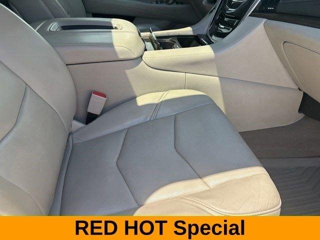Cadillac Escalade ESV  2018