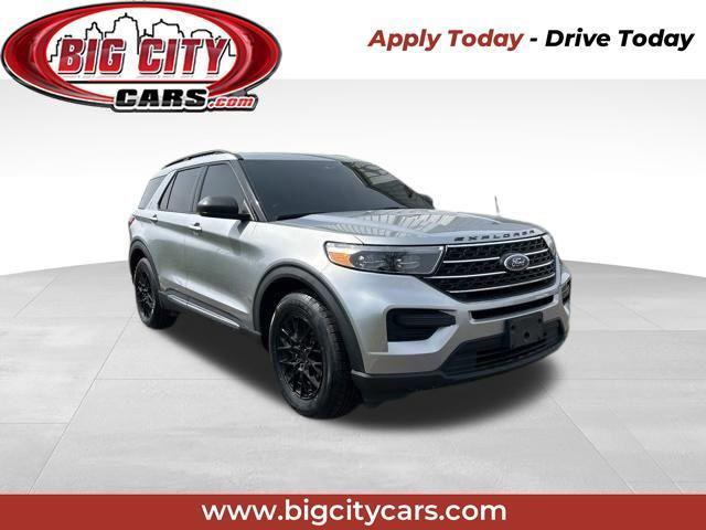 Ford Explorer XLT 2022