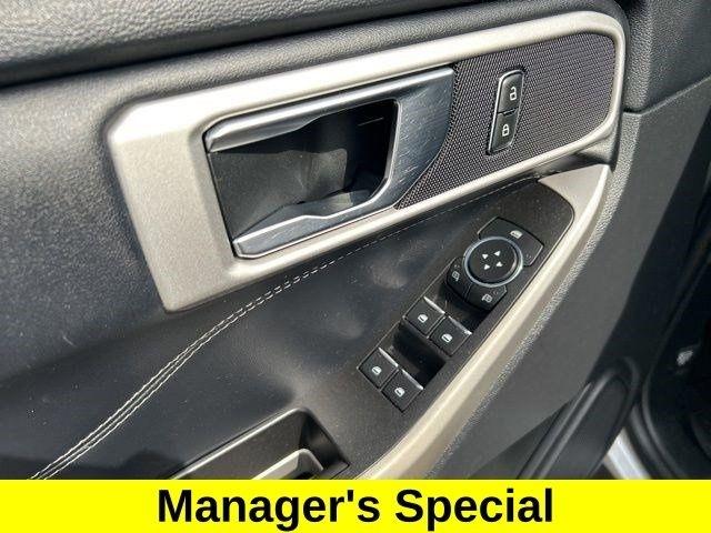 Ford Explorer XLT 2022