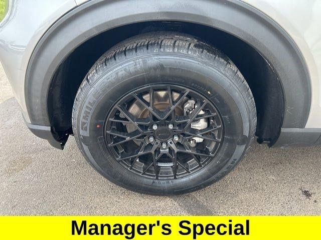 Ford Explorer XLT 2022