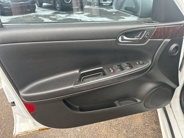 Chevrolet Impala LS 2012