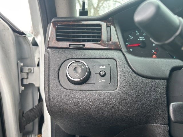 Chevrolet Impala LS 2012