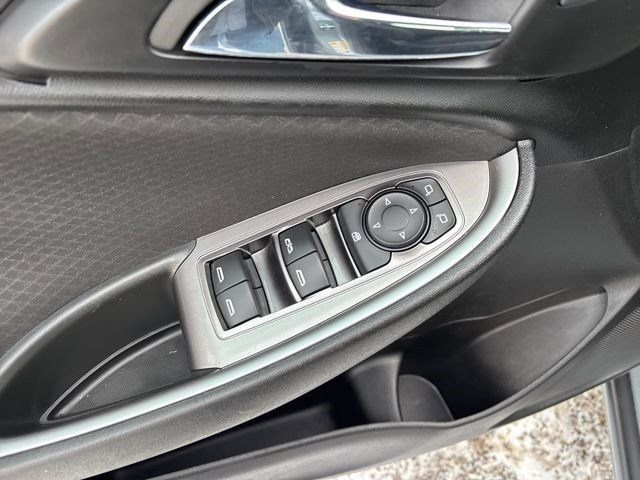 Chevrolet Malibu  2023