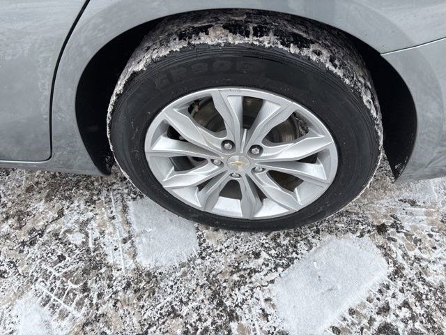 Chevrolet Malibu  2023