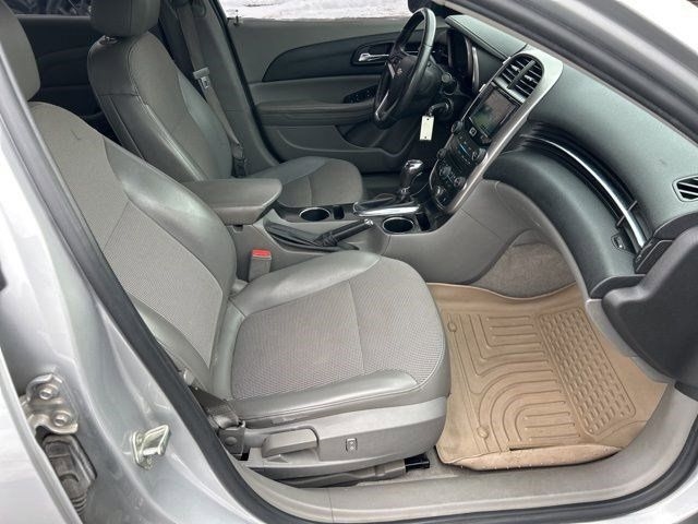 Chevrolet Malibu  2015