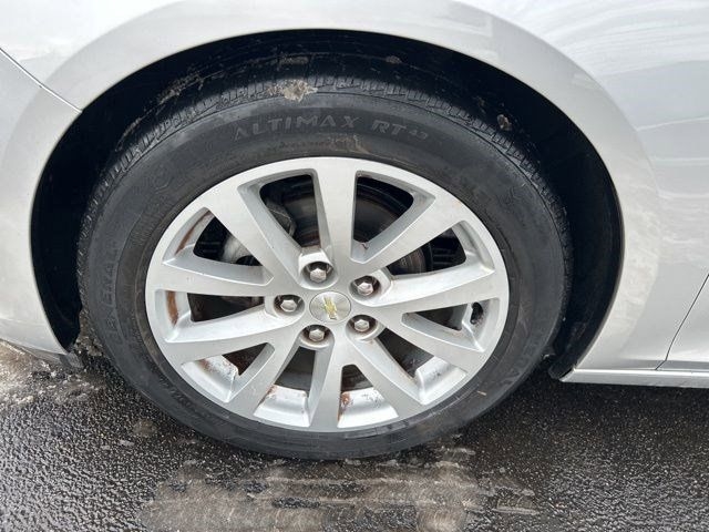 Chevrolet Malibu  2015