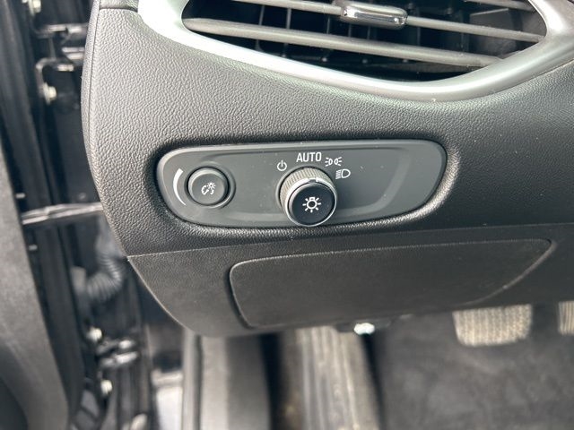 Chevrolet Malibu  2023