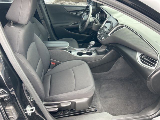 Chevrolet Malibu  2023