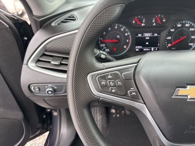 Chevrolet Malibu  2023