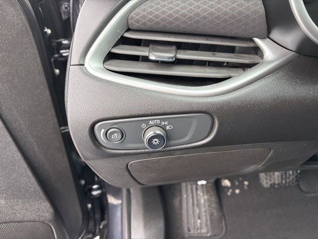 Chevrolet Malibu  2023