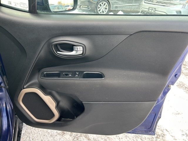 Jeep Renegade Latitude 4WD 2016