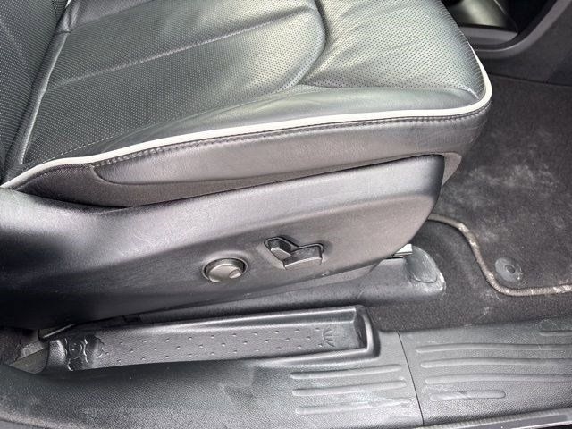 Chrysler Pacifica Limited 2025