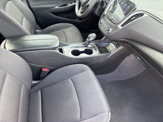 Chevrolet Malibu  2023