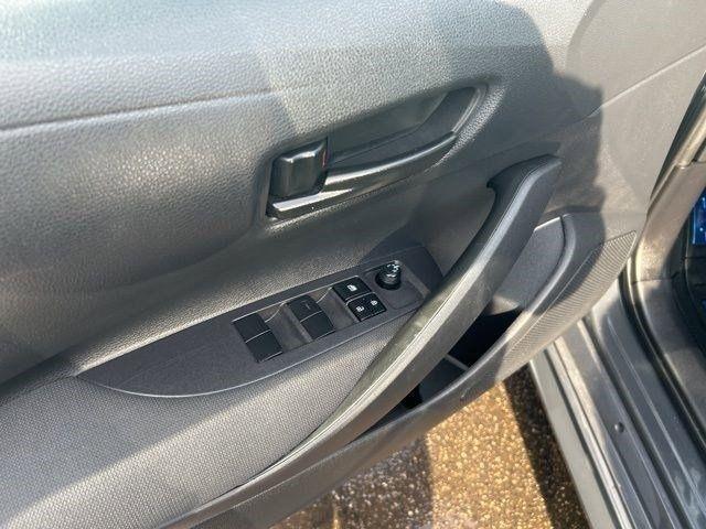 Toyota Corolla LE 2024