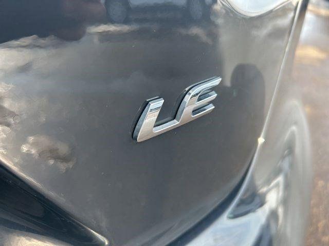 Toyota Corolla LE 2024