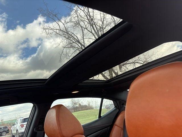 Nissan Maxima Platinum 2019