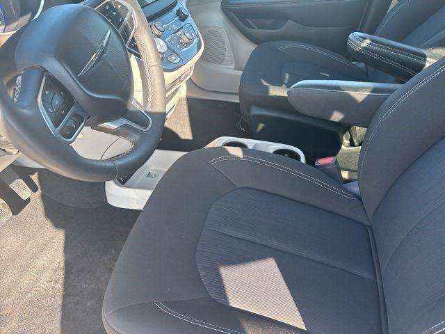 Chrysler Voyager LX 2023