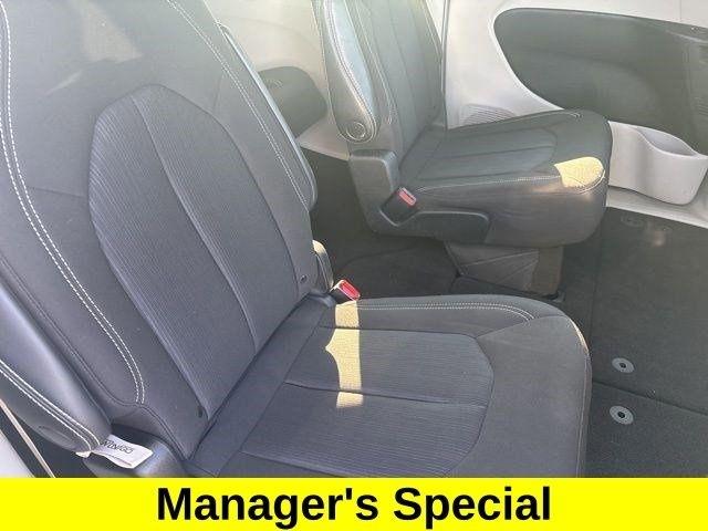 Chrysler Voyager LX 2023