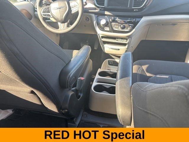 Chrysler Voyager LX 2023