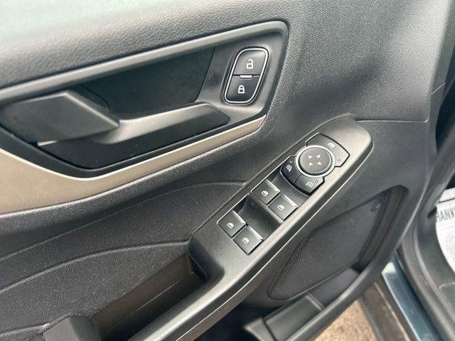 Ford Escape SE AWD 2022