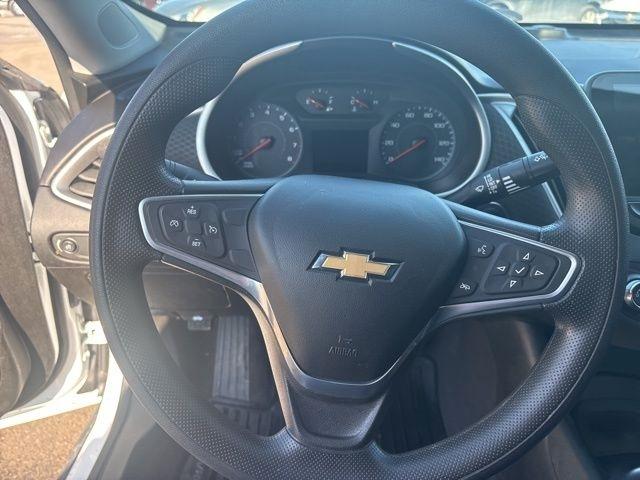 Chevrolet Malibu  2022