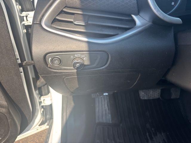 Chevrolet Malibu  2022